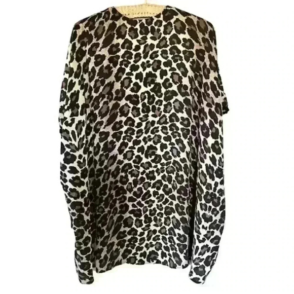 Women's Gianni Bini Leopard Print Kimono with Tassel Trim, size Medium - Picture 3 of 5